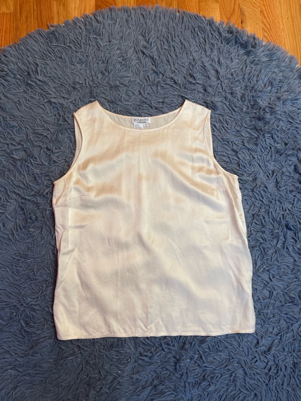 Due Per Due Vintage Cream Ivory Base Shell Top 100% Silk Size 12